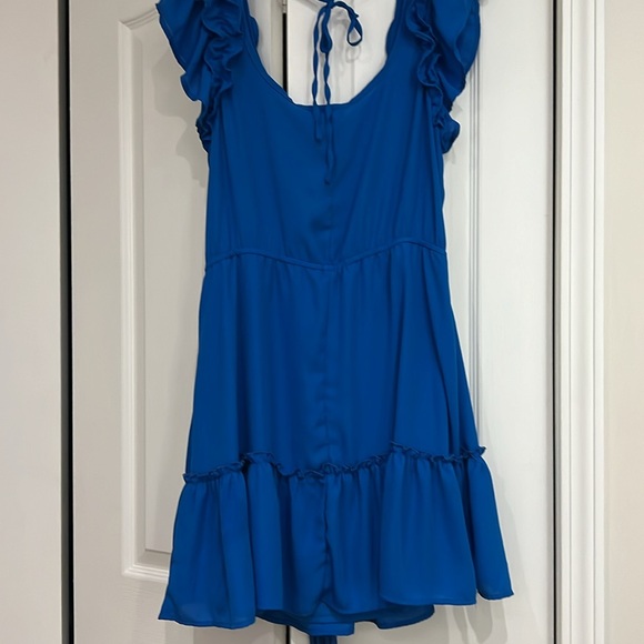 Dress - Picture 5 of 6